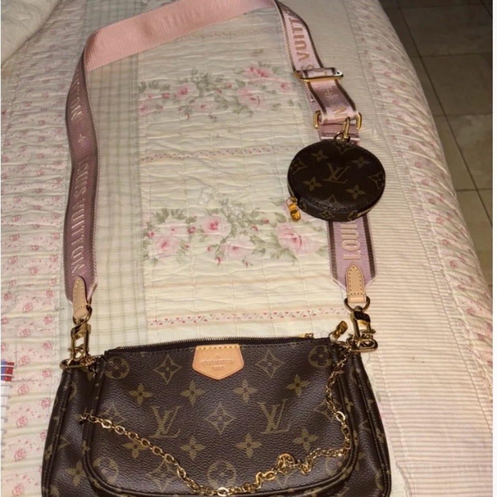 Louis Vuitton Brown and Pink Crossbody Bag with Iconic Monogram - Picture 2 of 10